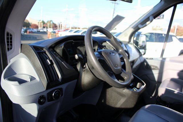 Used 2018 Ford Transit 250 Base image 13