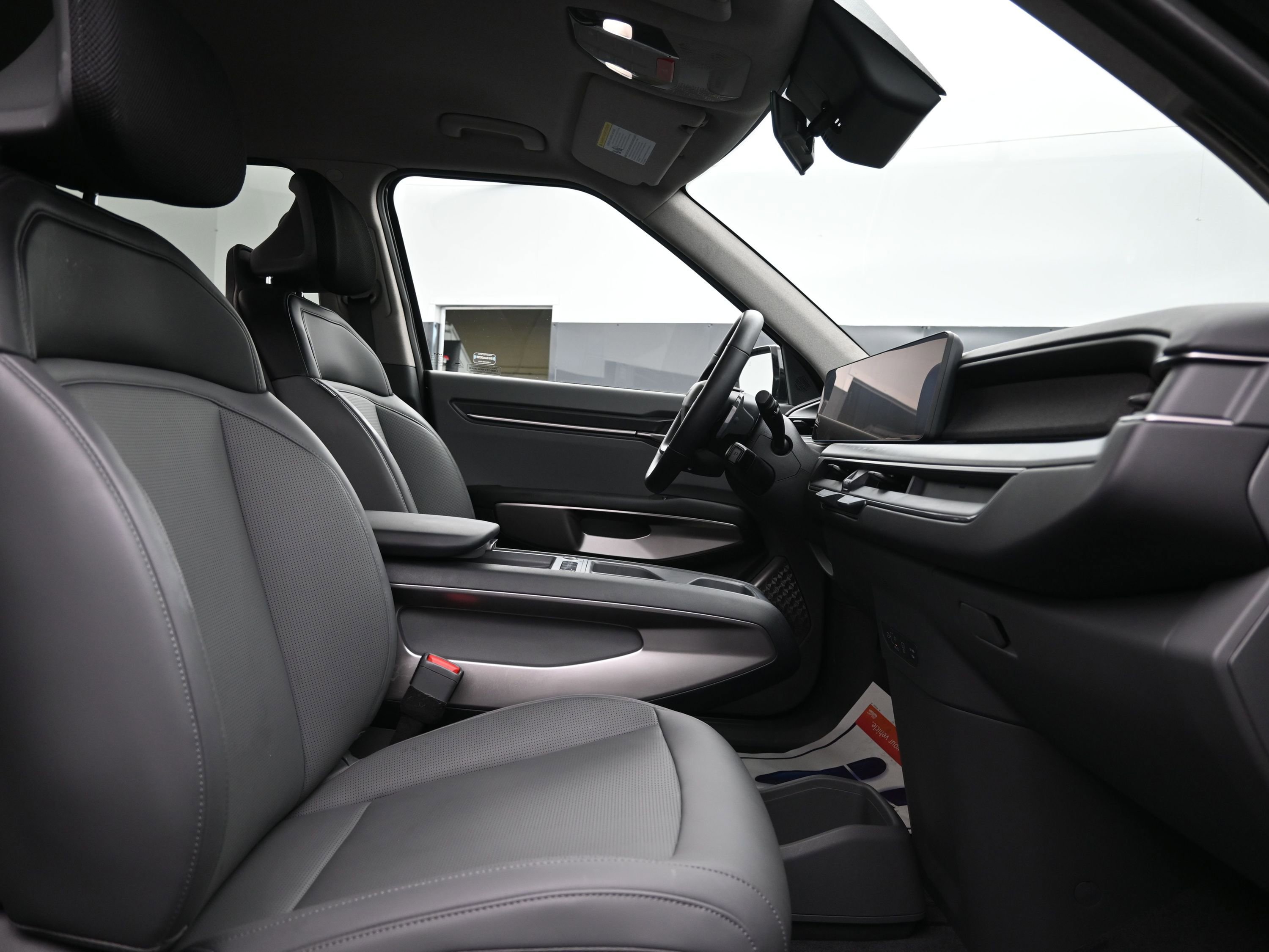 Used 2024 Kia EV9 Light image 14