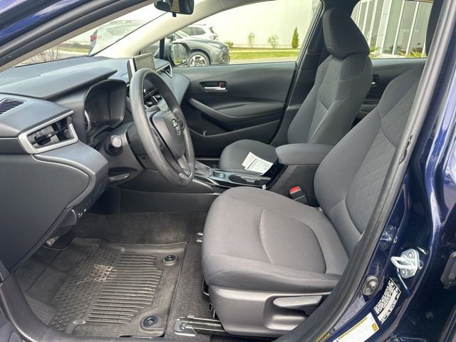 Used 2021 Toyota Corolla LE FWD image 21