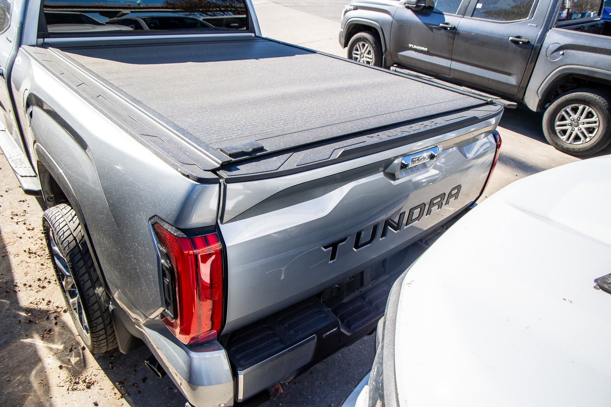 Used 2024 Toyota Tundra Limited image 9