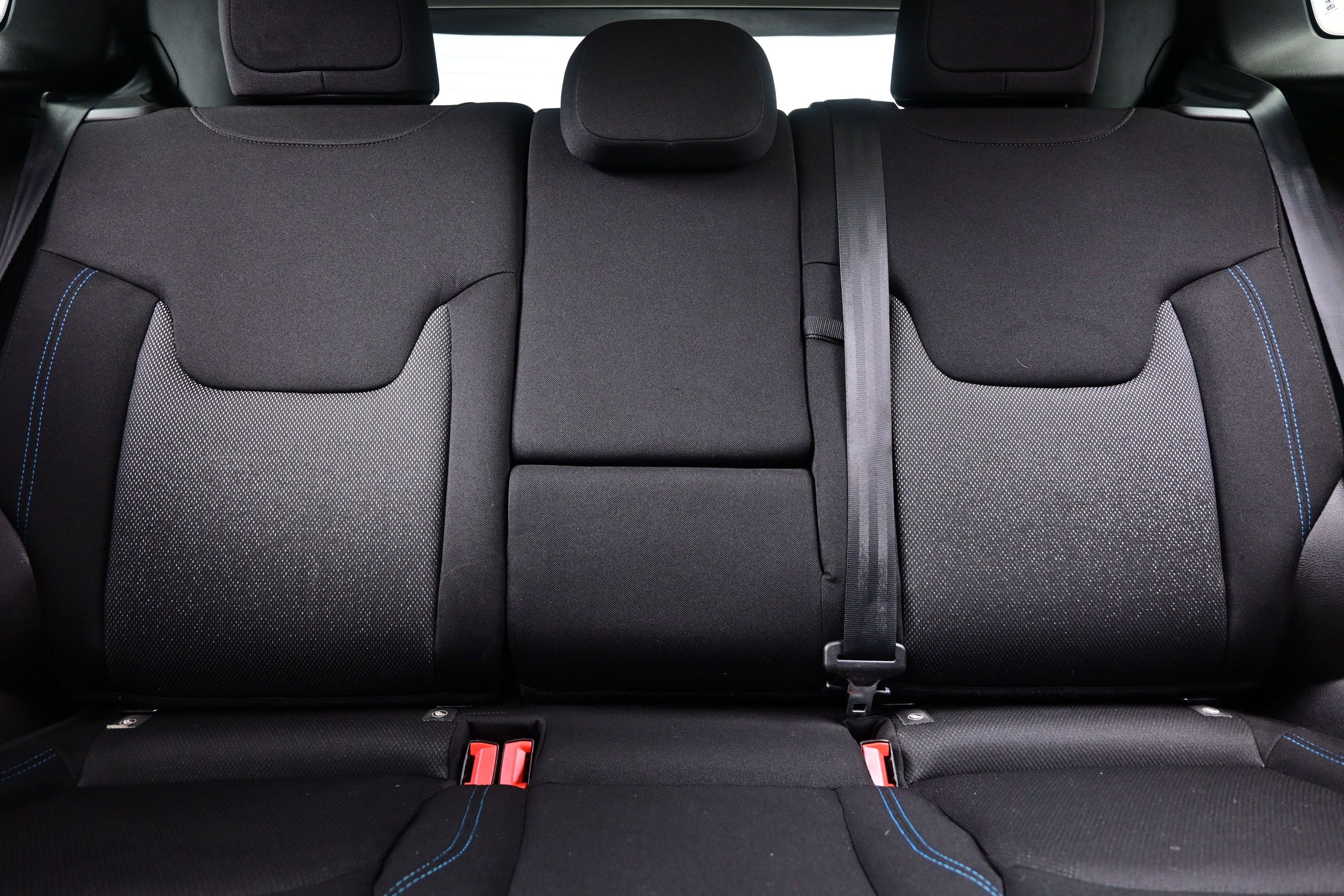 Used 2021 Jeep Renegade Latitude AWD/4WD image 15