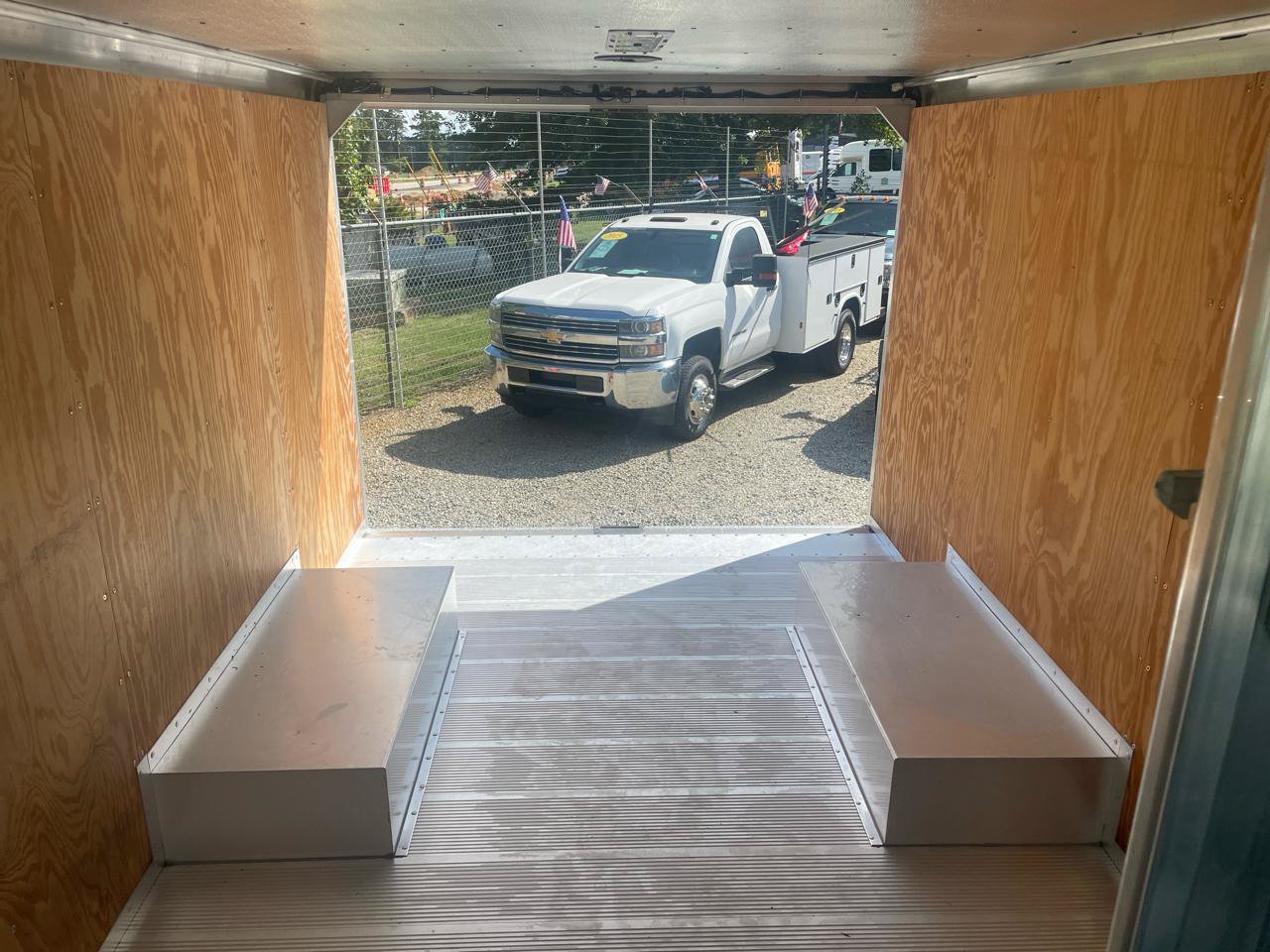 Used 2016 Ford E-350 and Econoline 350 Super Duty w/ A/C Prep Package RWD image 28