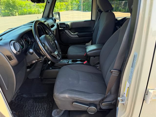 Used 2018 Jeep Wrangler Unlimited Sport AWD/4WD image 5