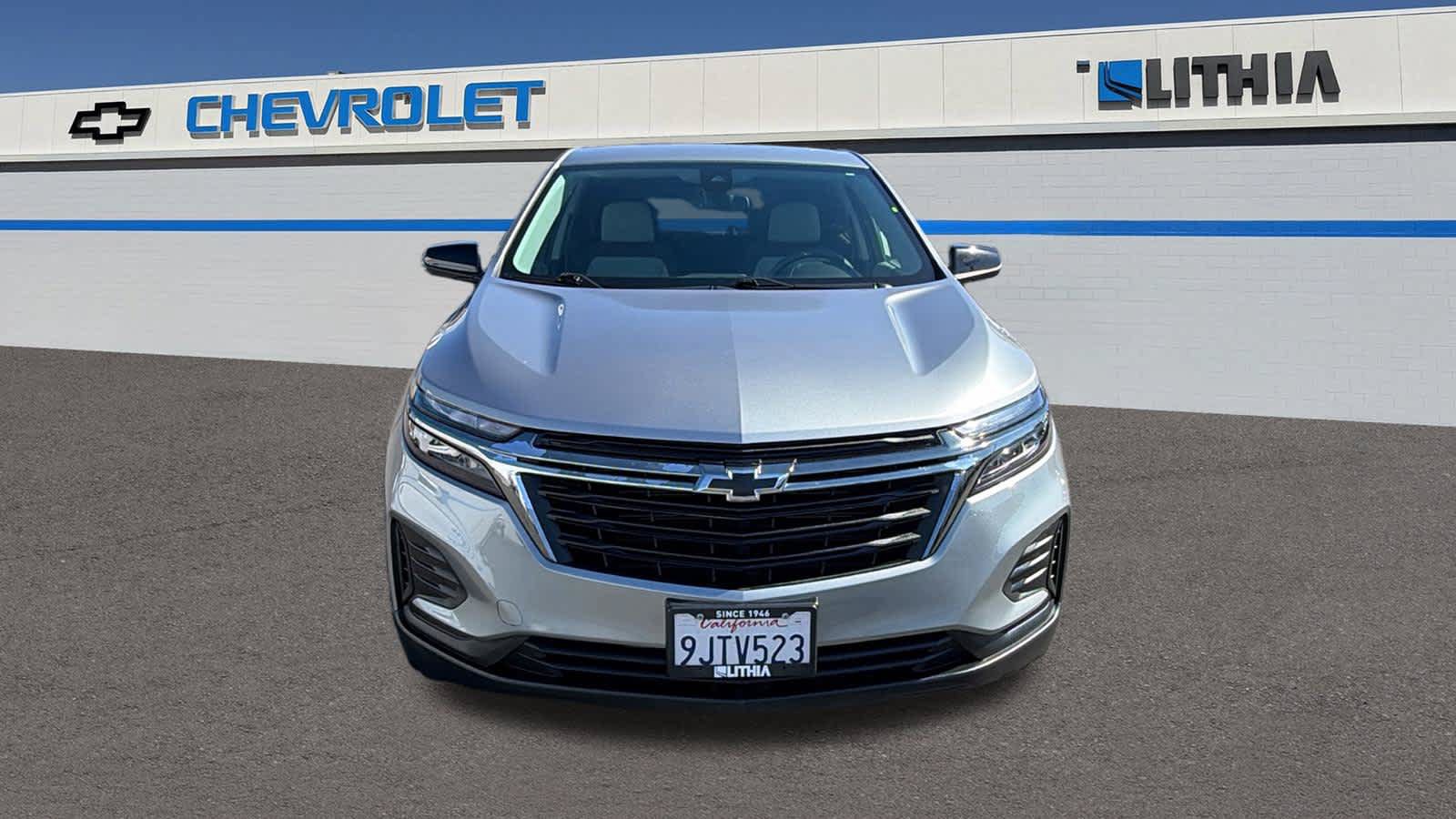 Certified 2023 Chevrolet Equinox LS w/ LS Convenience Package AWD/4WD image 2