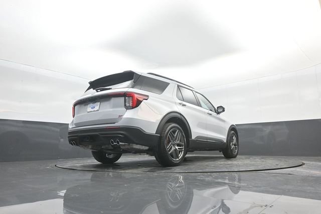 New 2026 Ford Explorer ST AWD/4WD image 34