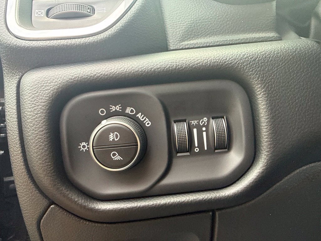 New 2027 RAM 1500 Laramie AWD/4WD image 25