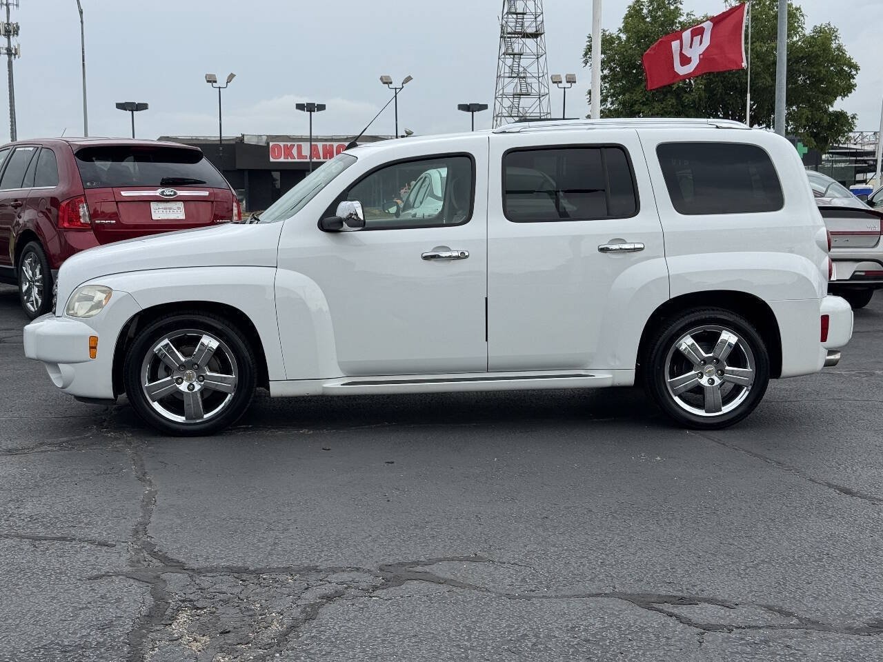 Used 2011 Chevrolet HHR LT w/ LT Preferred Equipment Group FWD image 8