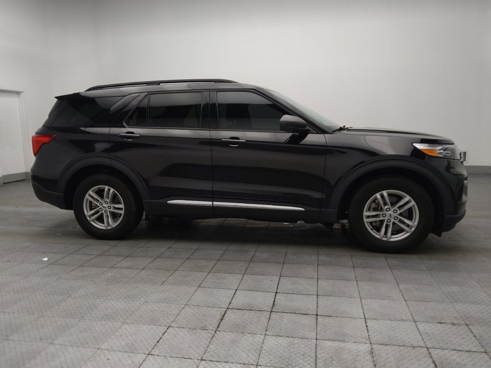 Used 2024 Ford Explorer XLT w/ Equipment Group 202A RWD image 11