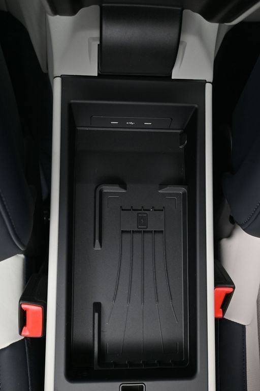 Certified 2026 Porsche 911 Carrera GTS image 25