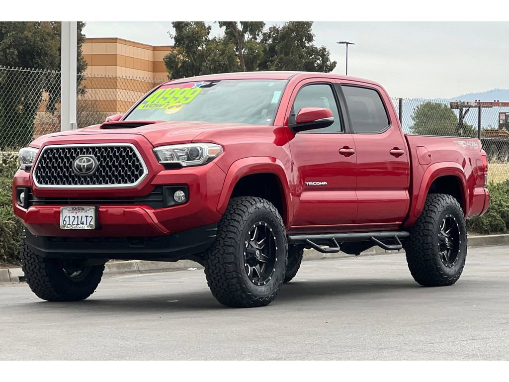 Used 2019 Toyota Tacoma TRD Sport w/ Technology Package AWD/4WD image 8