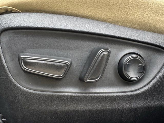 Used 2023 Toyota RAV4 XLE image 27