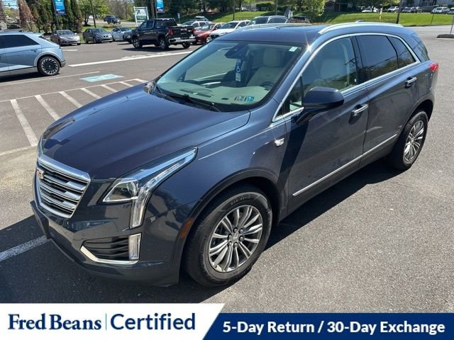 Used 2018 Cadillac XT5 Luxury w/ Driver Awareness Package AWD/4WD image 3