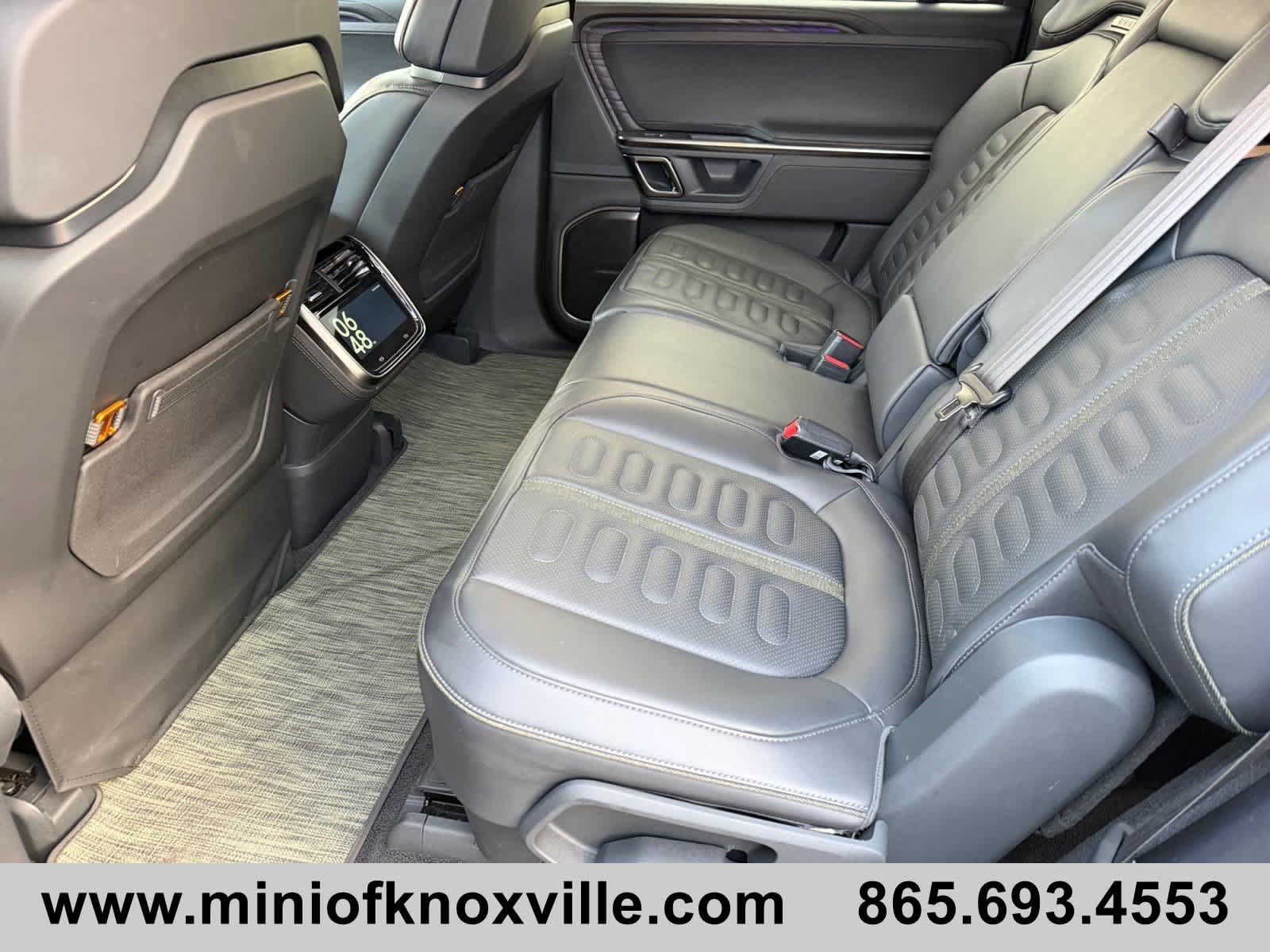 Used 2023 Rivian R1S Adventure Quad AWD/4WD image 14