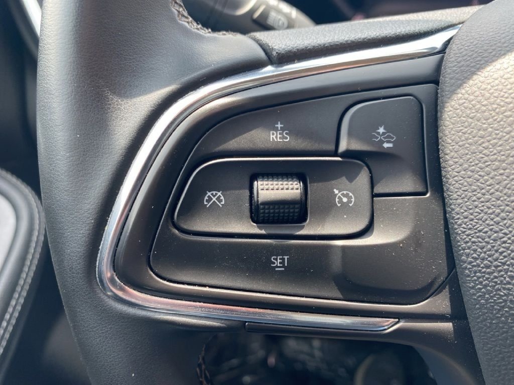 Used 2025 Buick Encore GX Preferred AWD/4WD image 25