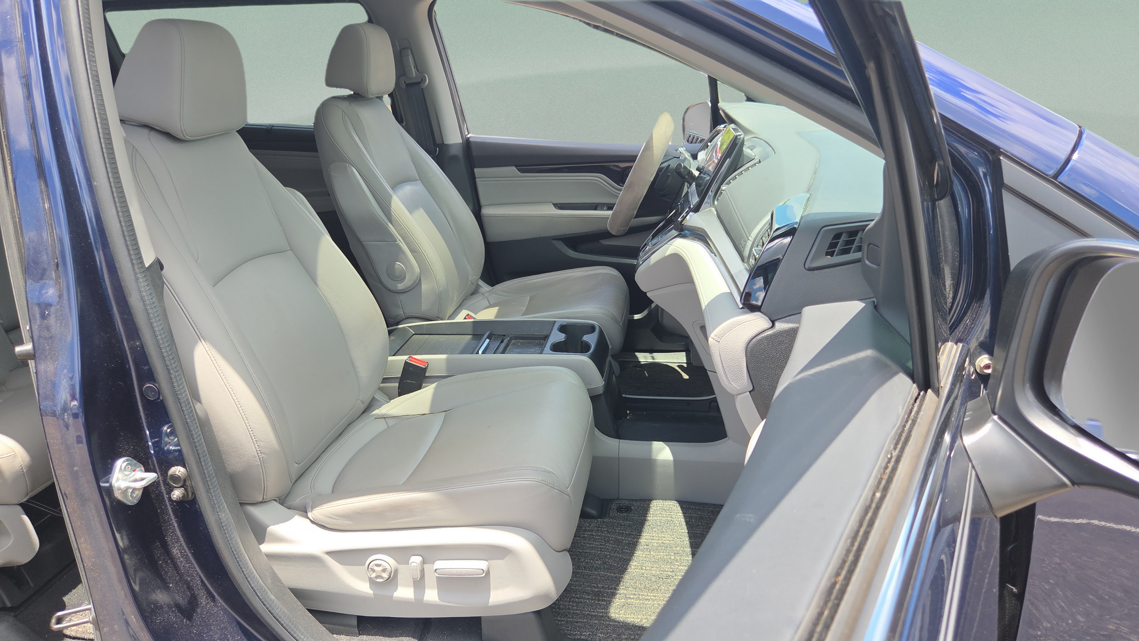 Certified 2023 Honda Odyssey Touring image 18