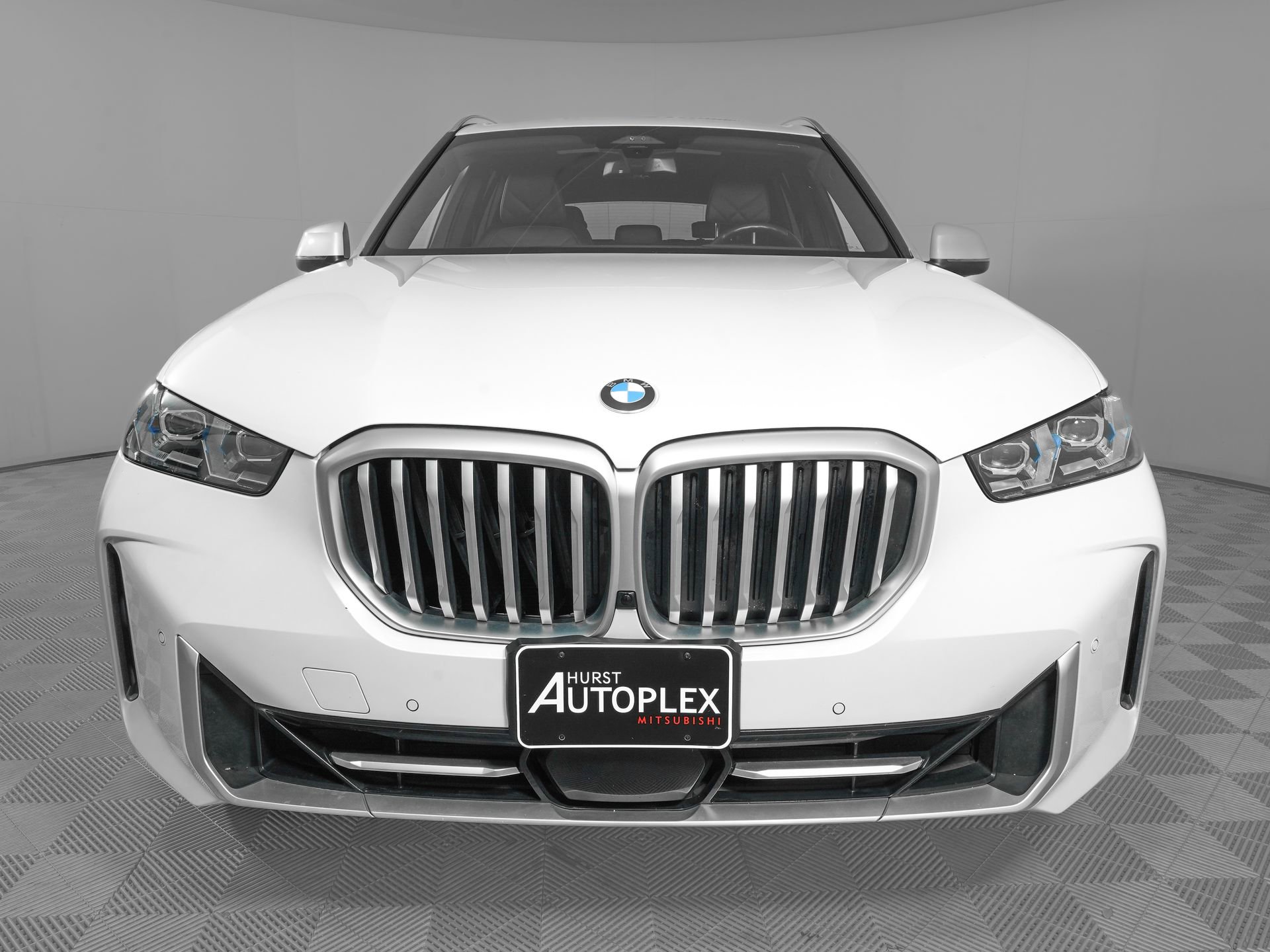 Used 2025 BMW X5 xDrive40i image 2