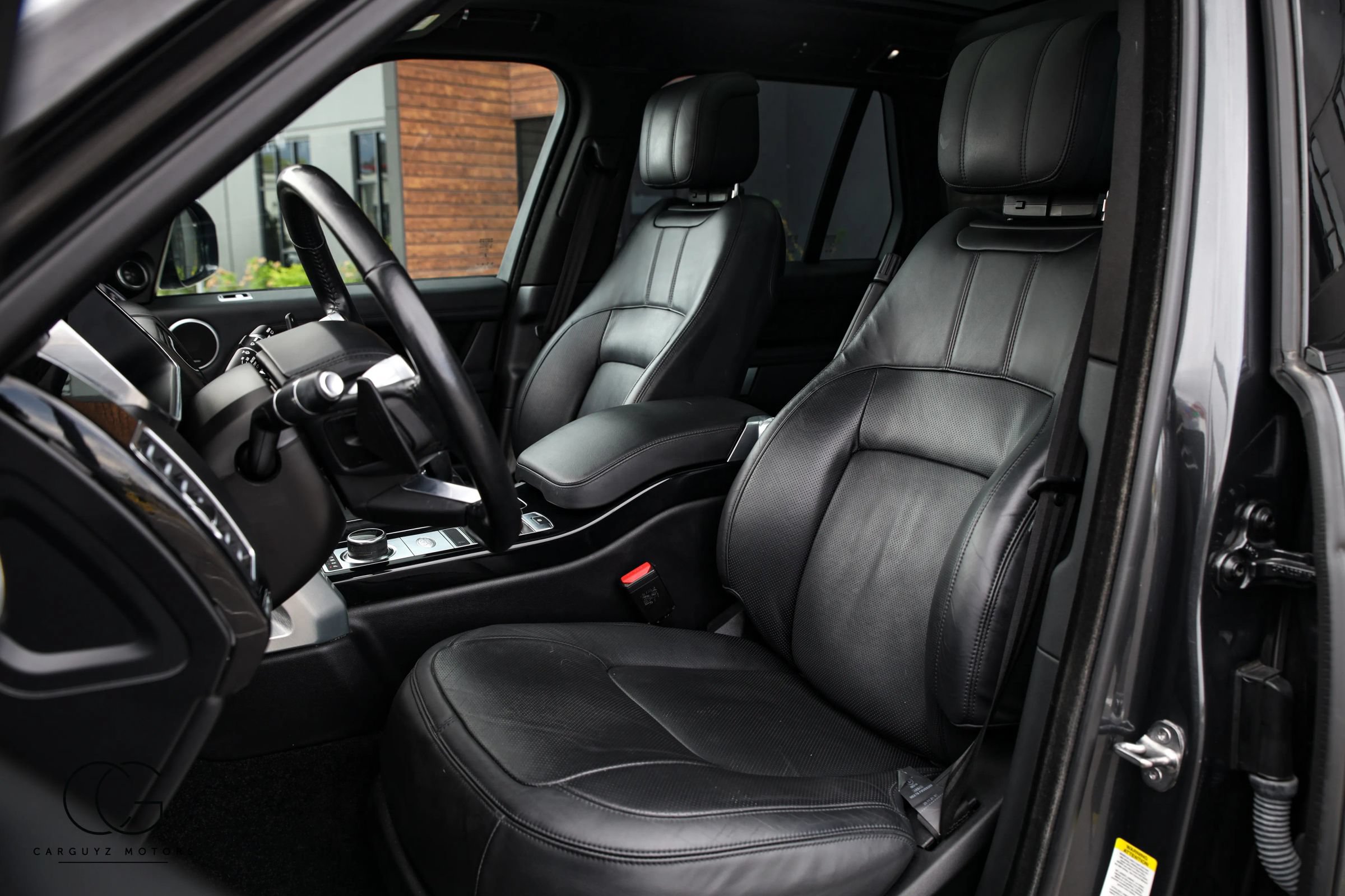 Used 2022 Land Rover Range Rover P525 Westminster Edition AWD/4WD image 24