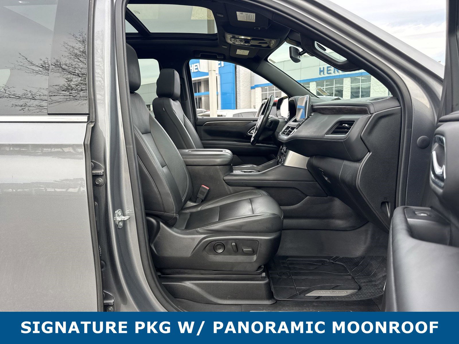 Used 2021 Chevrolet Tahoe LT w/ LT Signature Package AWD/4WD image 34