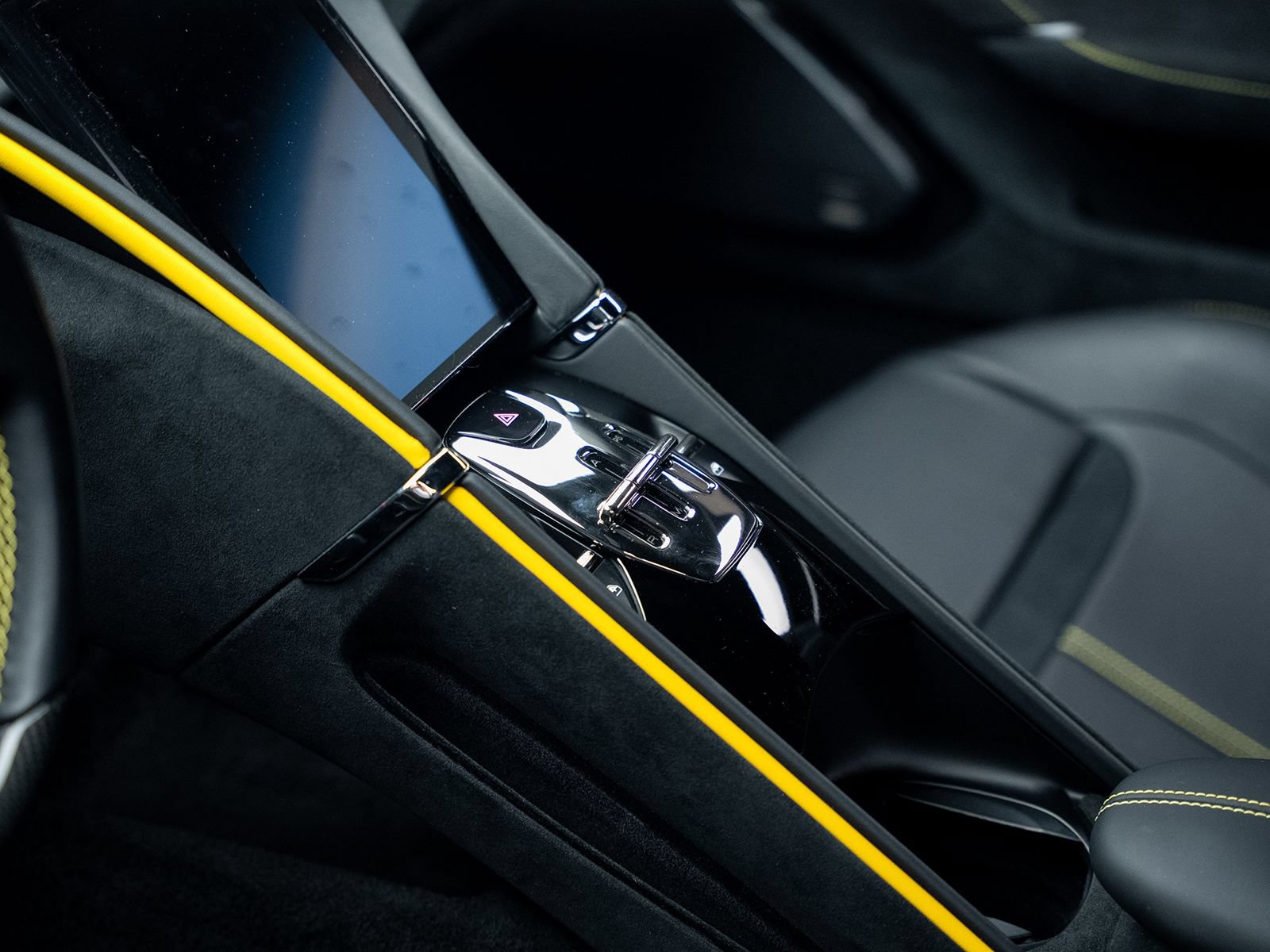 Used 2022 Ferrari Roma RWD image 55