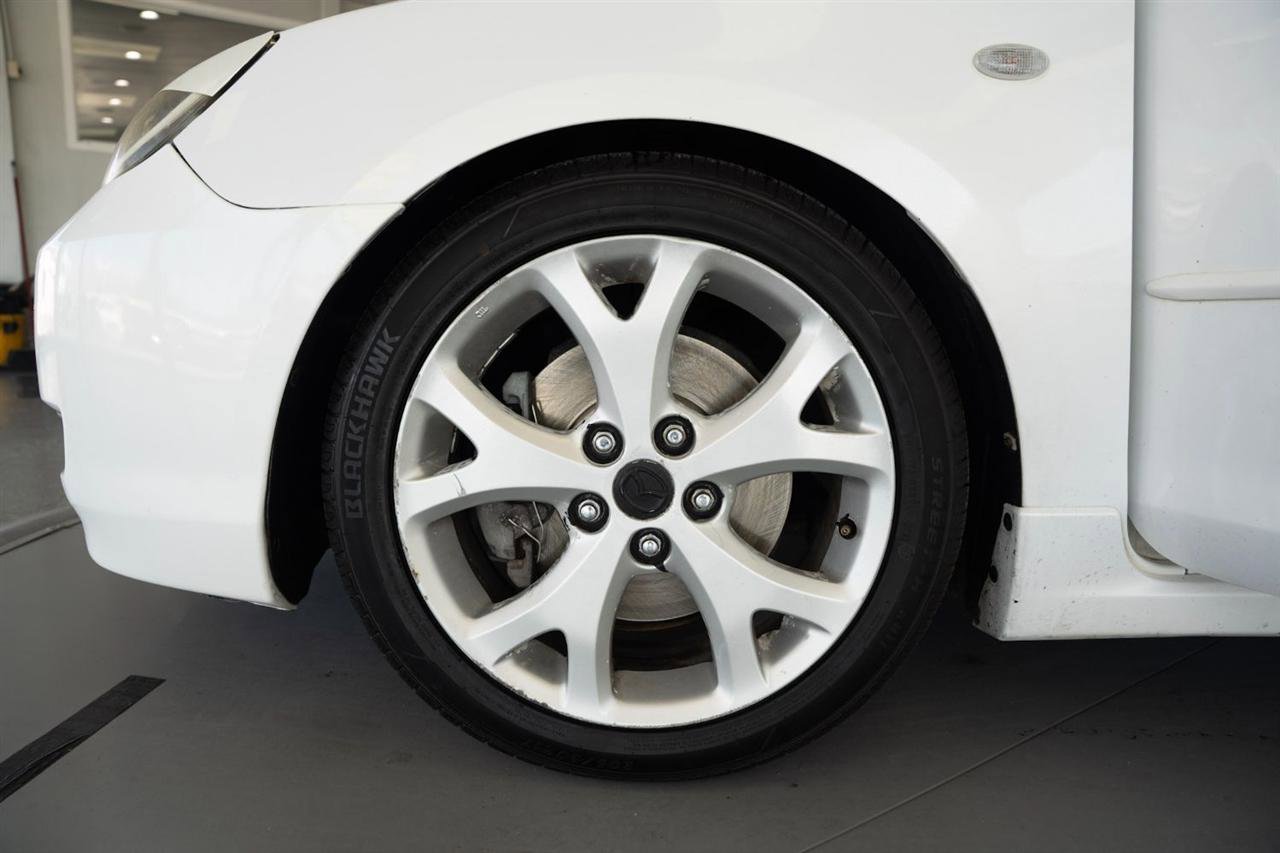 Used 2009 MAZDA MAZDA3 s Grand Touring FWD image 9