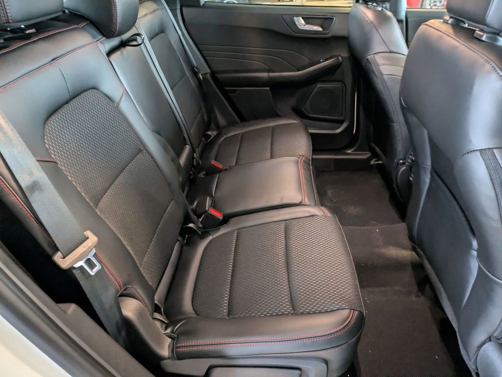 New 2026 Ford Escape ST-Line w/ Tech Pack #1 image 26
