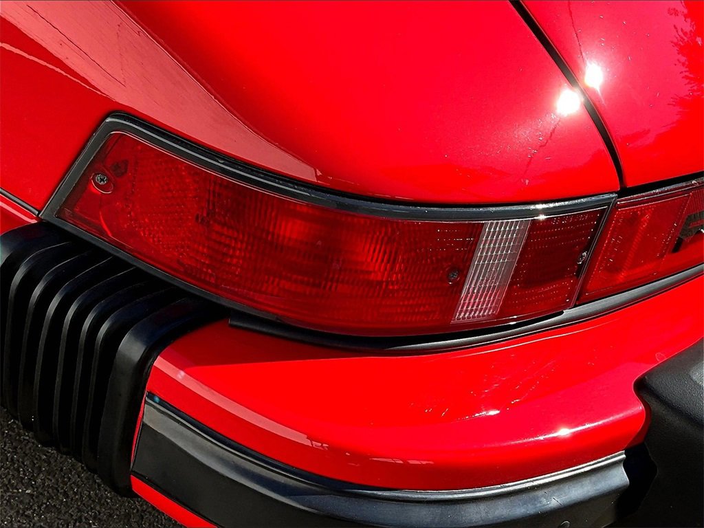 Used 1986 Porsche 911 Carrera image 31