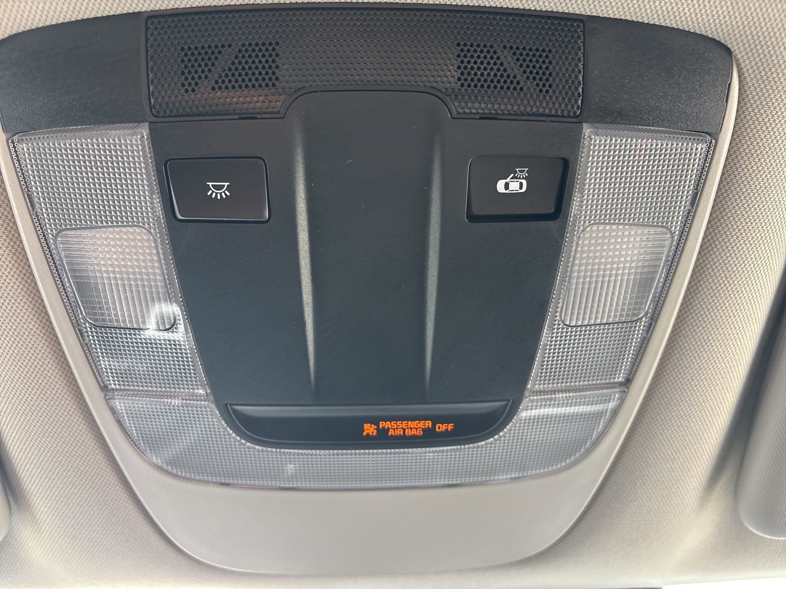 Used 2025 Kia Sportage LX FWD image 18