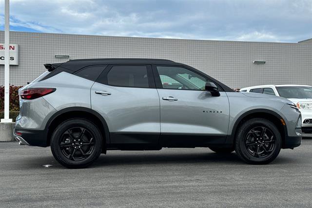 New 2026 Chevrolet Blazer LT w/ Convenience Package image 3