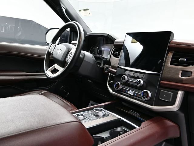 Used 2024 Ford Expedition Max Limited image 13
