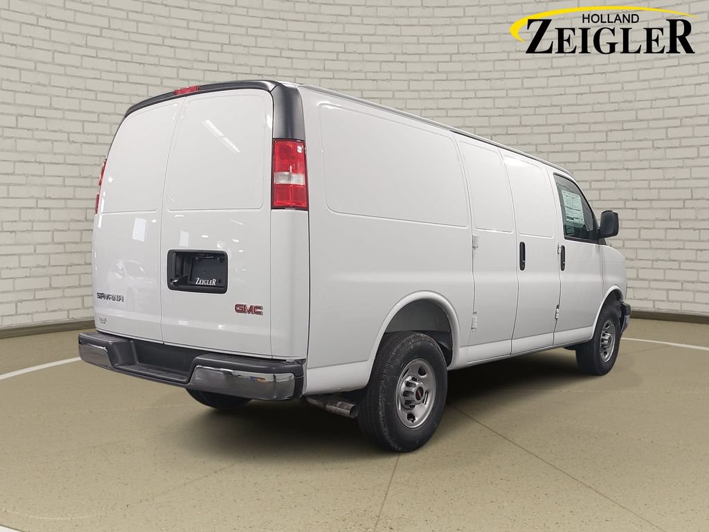 New 2026 GMC Savana 2500 w/ Driver Convenience Package RWD image 5