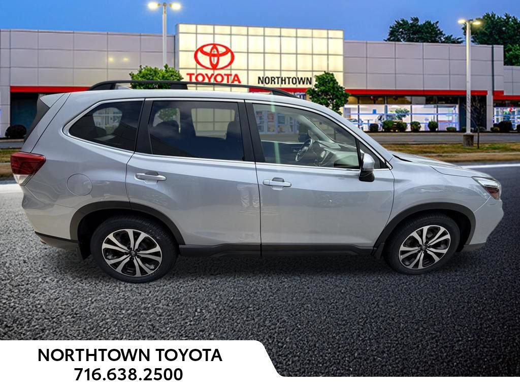 Used 2021 Subaru Forester Limited AWD/4WD image 3