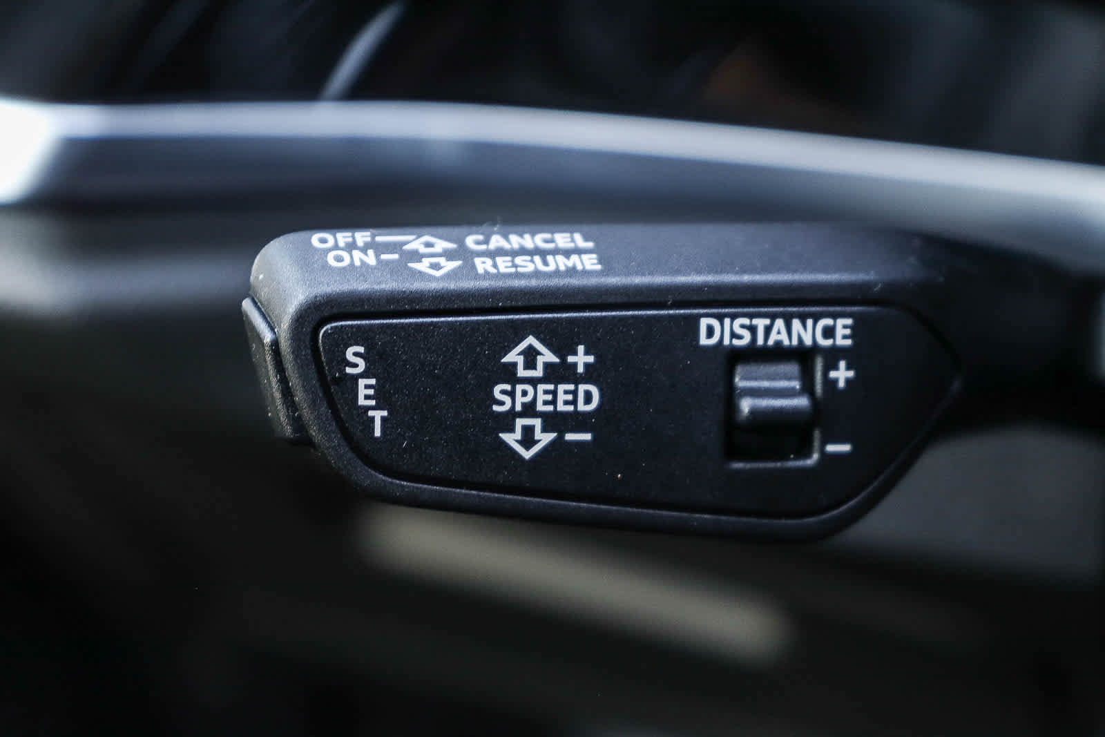 Used 2025 Audi Q3 2.0T Premium w/ Convenience Package image 31