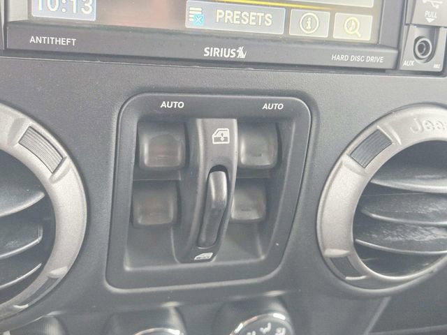 Used 2015 Jeep Wrangler Unlimited Sport w/ Quick Order Package 24S image 25