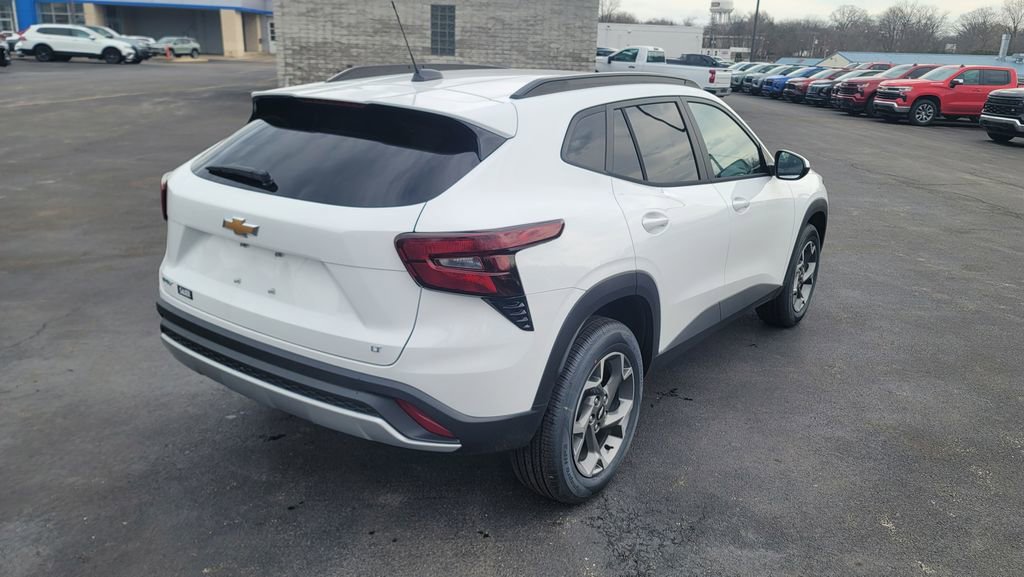 New 2026 Chevrolet Trax LT image 12