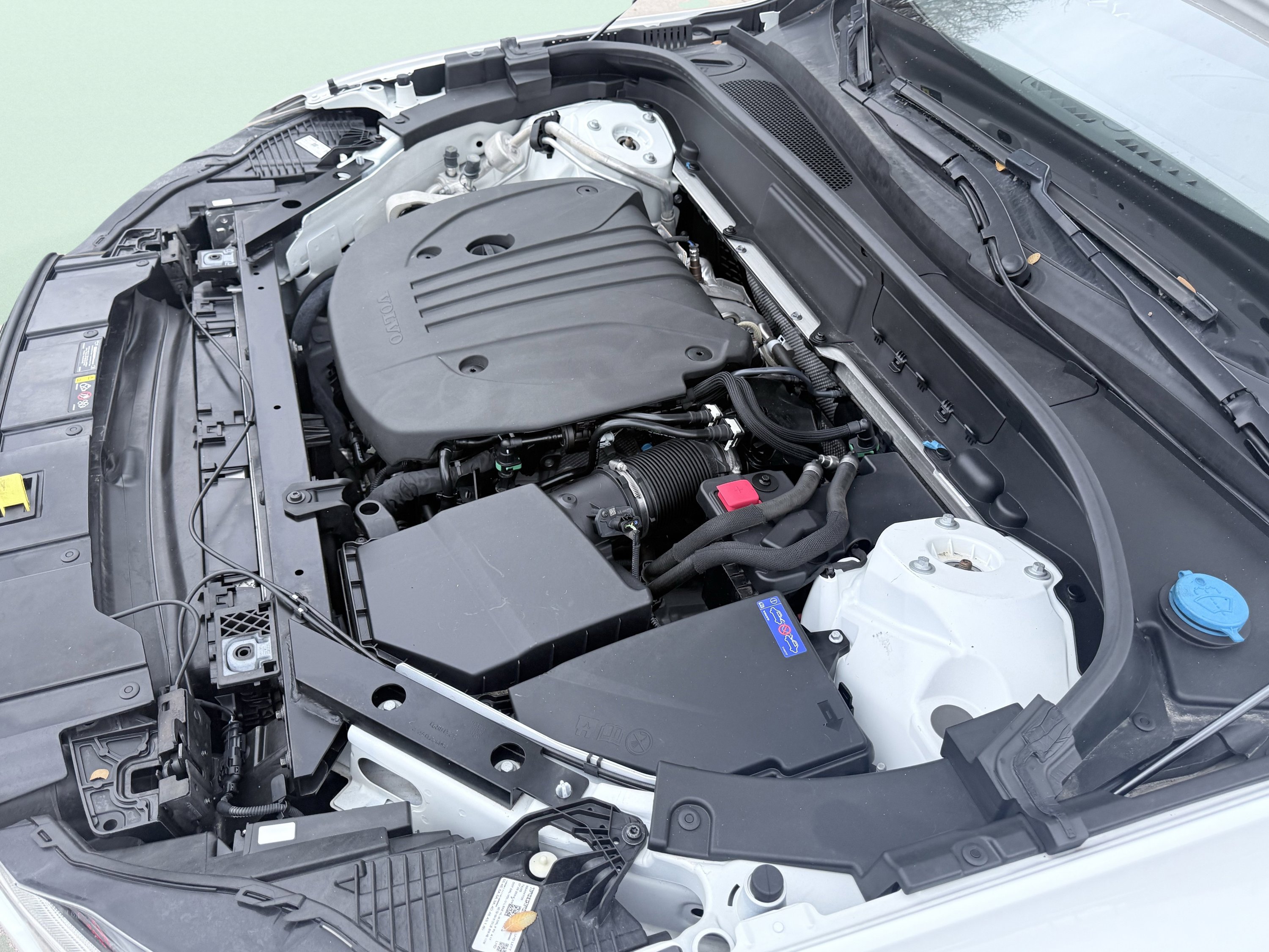 Used 2023 Volvo XC60 B5 Core image 21