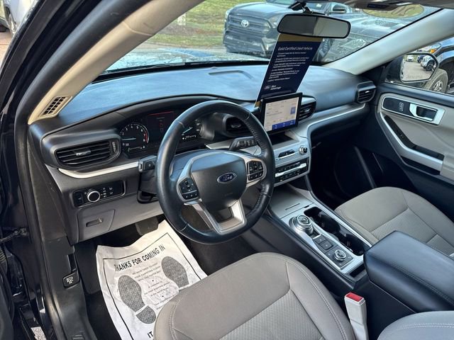 Used 2023 Ford Explorer XLT image 16