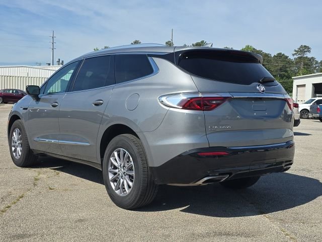 Used 2023 Buick Enclave Essence w/ Trailering Package, 5000 lbs. AWD/4WD image 3