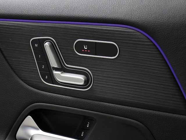 Certified 2023 Mercedes-Benz GLA 250 4MATIC image 24