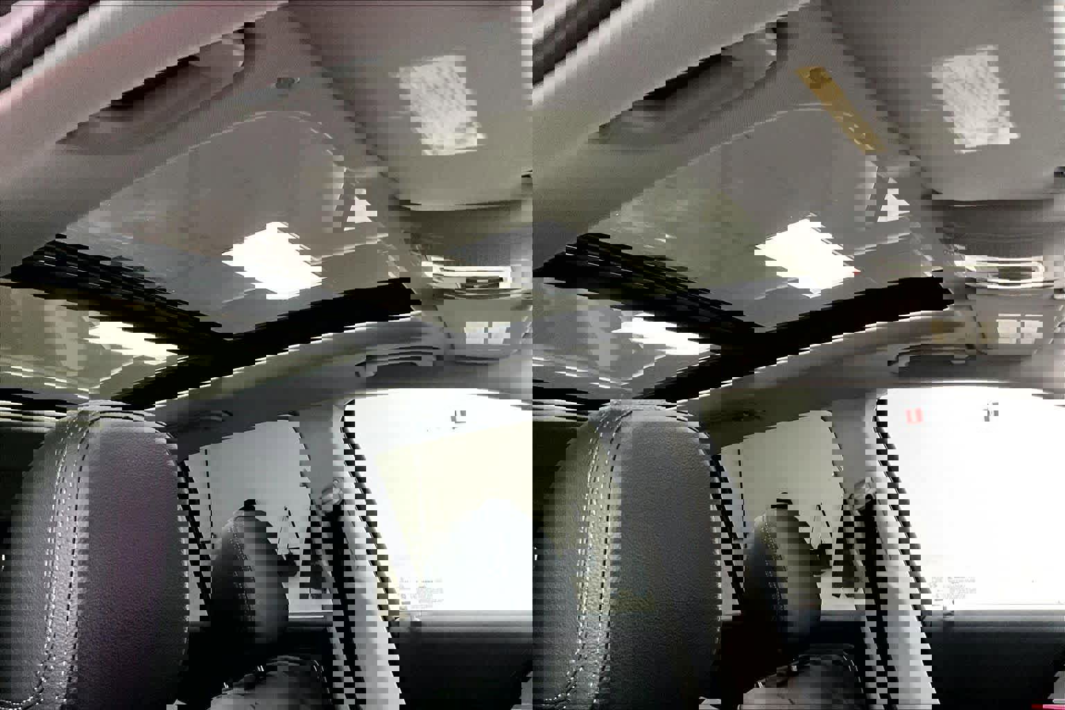 Used 2025 Mercedes-Benz GLE 350 4MATIC image 14