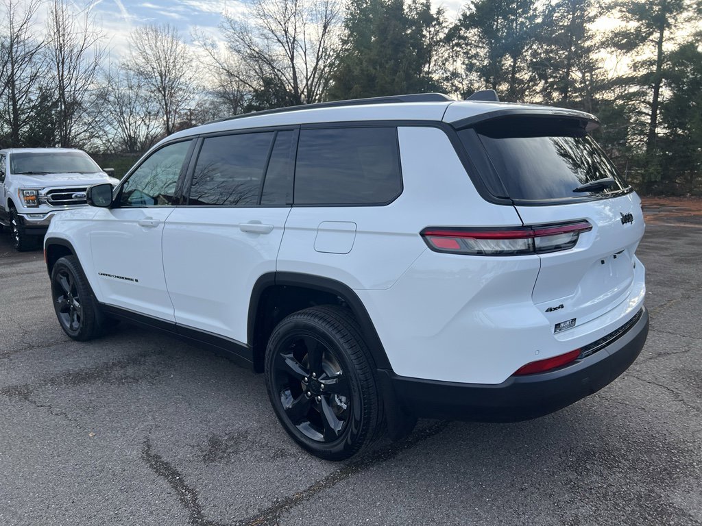 New 2025 Jeep Grand Cherokee L Limited w/ Black Appearance Package image 7