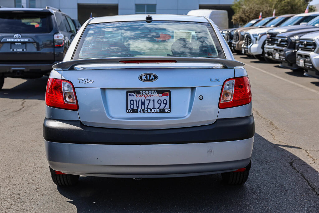 Used 2009 Kia Rio LX FWD image 17