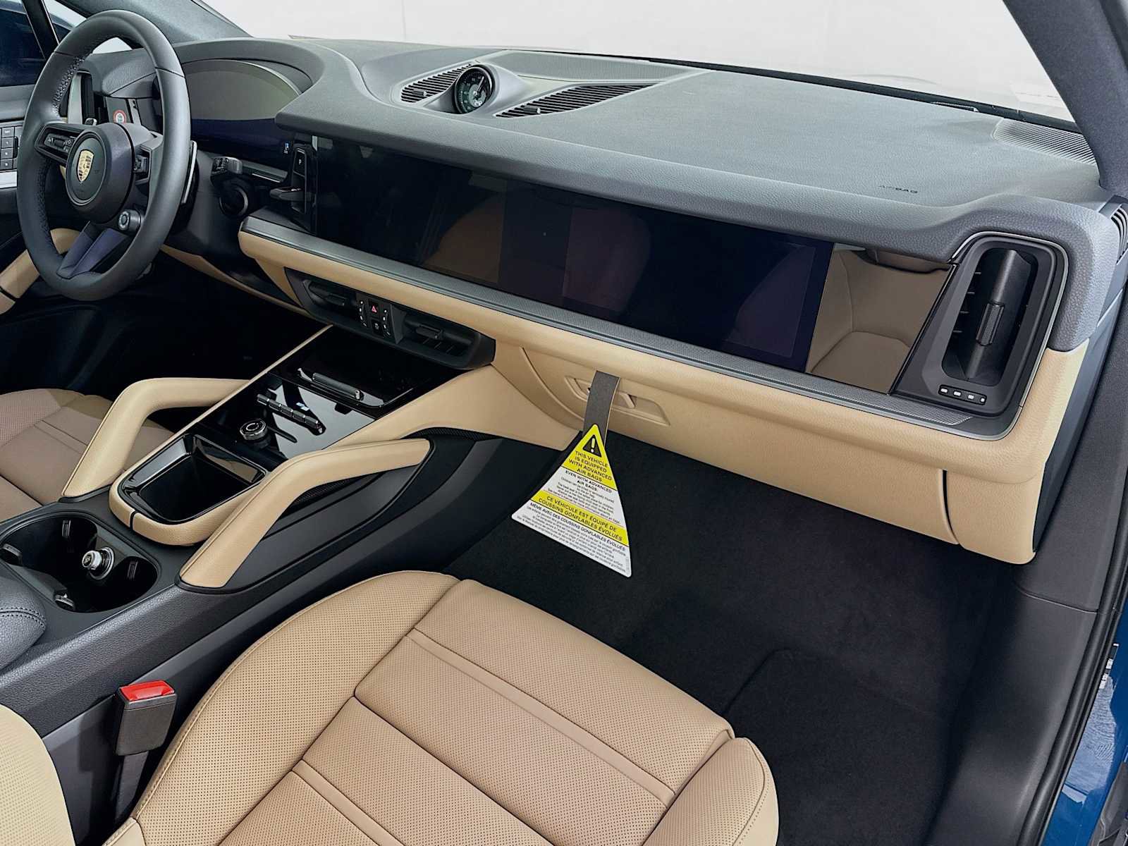 New 2026 Porsche Cayenne Coupe image 30