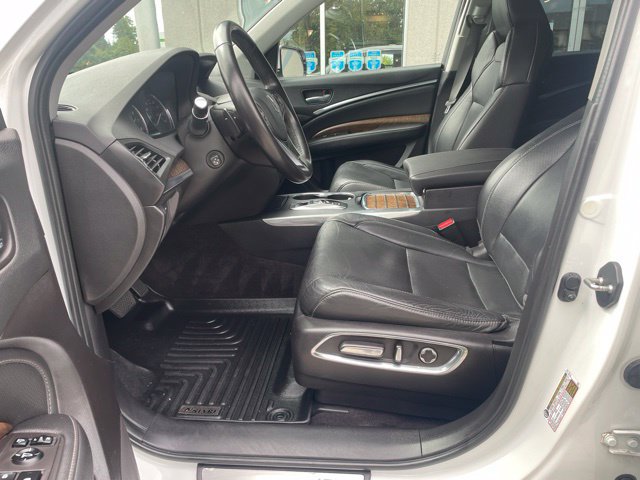 Used 2020 Acura MDX w/ Technology Package AWD/4WD image 15