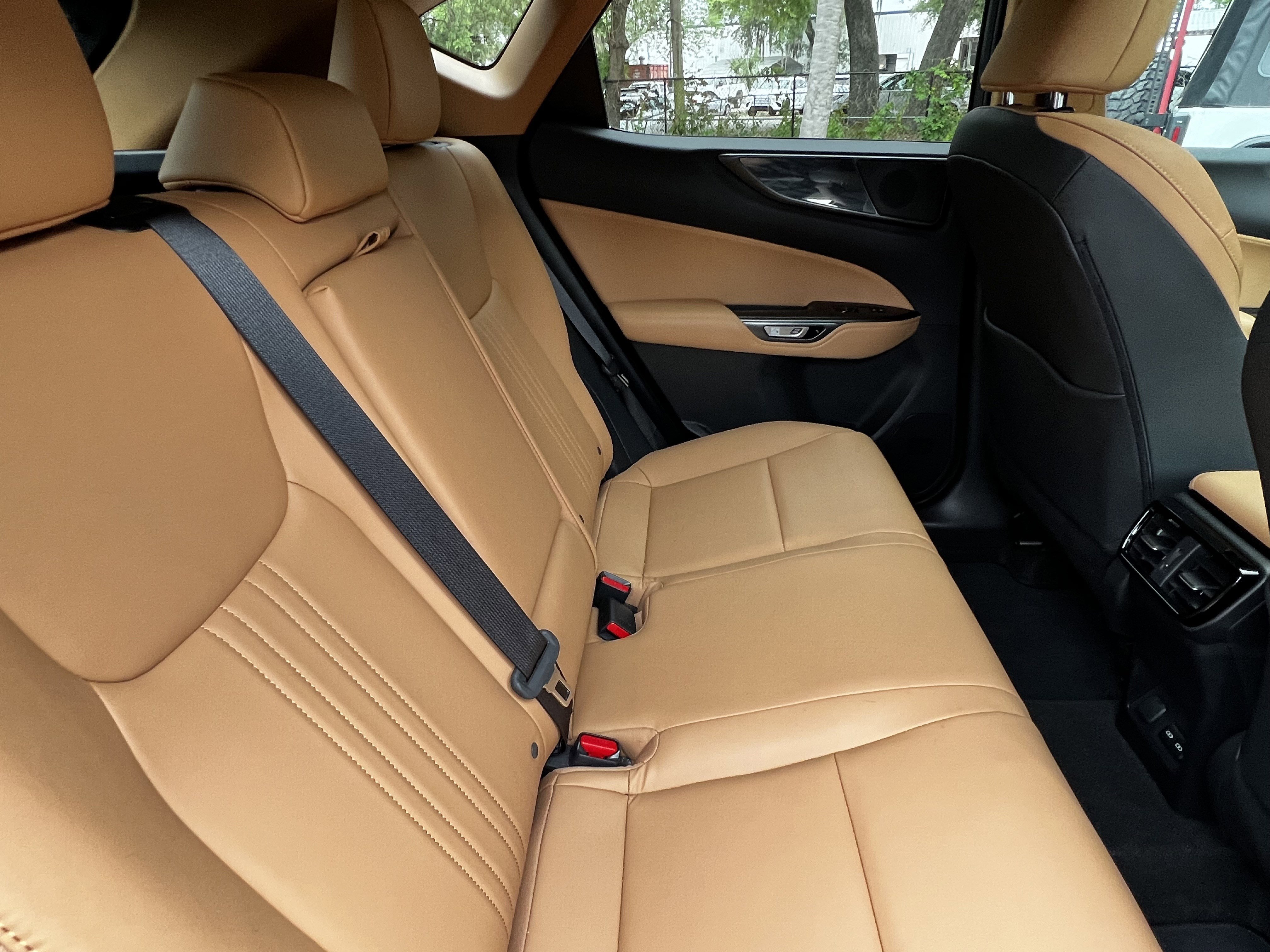Used 2024 Lexus NX 350 AWD image 41