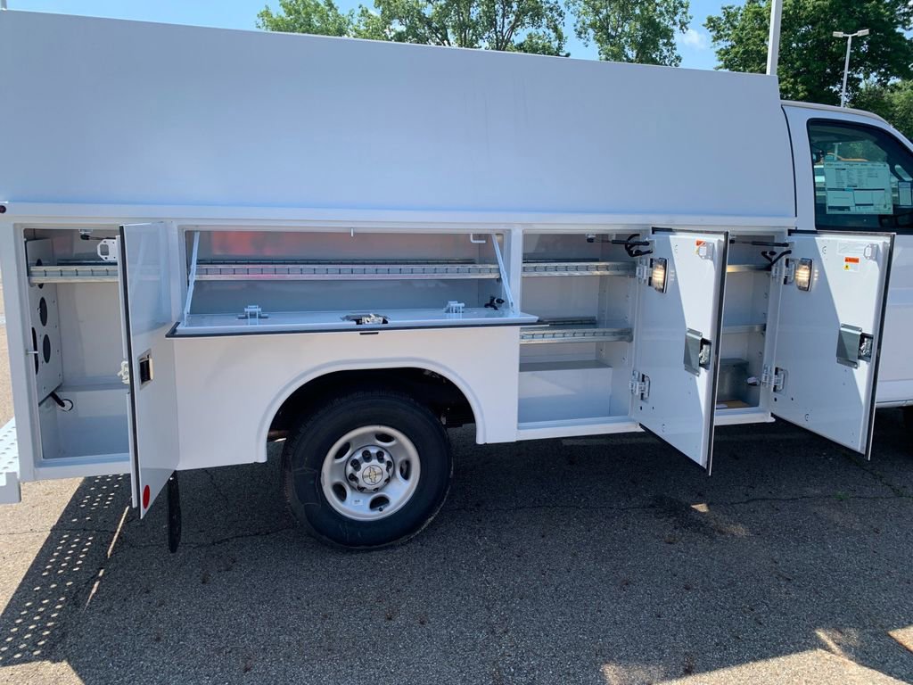 New 2025 Chevrolet Express 3500 Work Van w/ Power Convenience Package RWD image 21