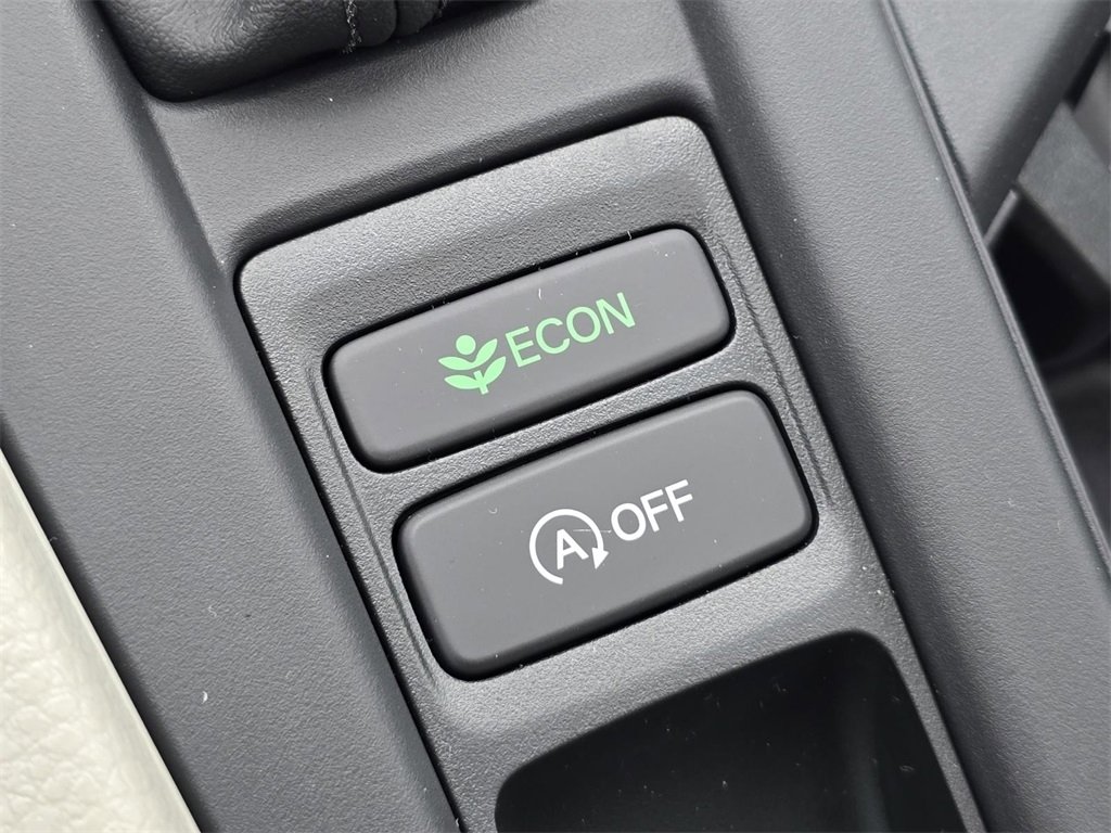 New 2025 Honda Accord SE image 8