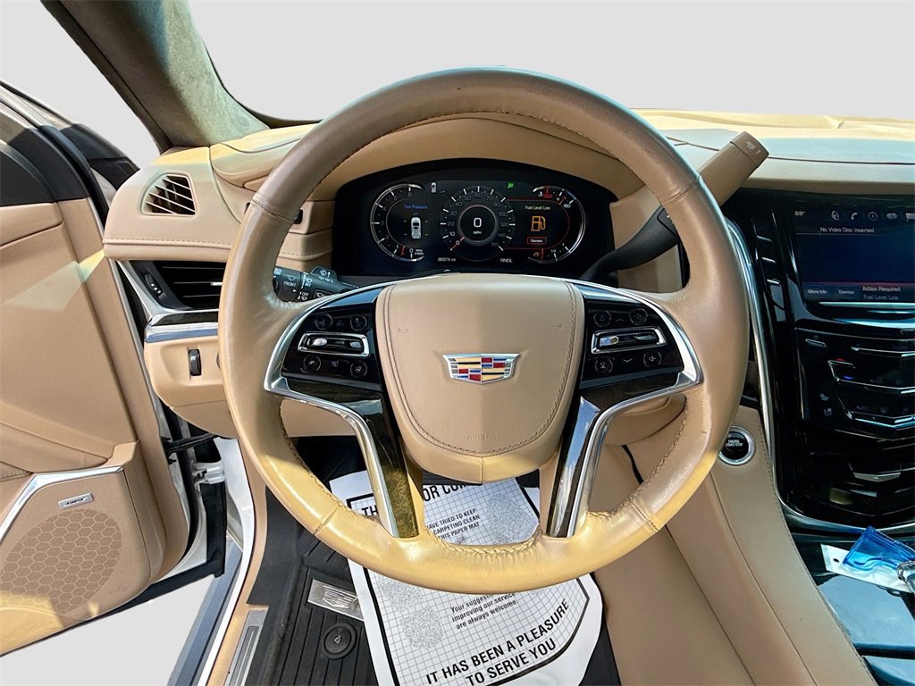 Used 2019 Cadillac Escalade Platinum image 12