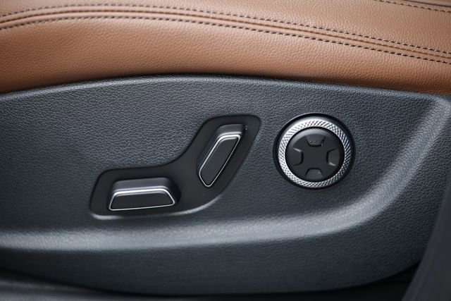 New 2026 Genesis GV70 2.5T Advanced image 23