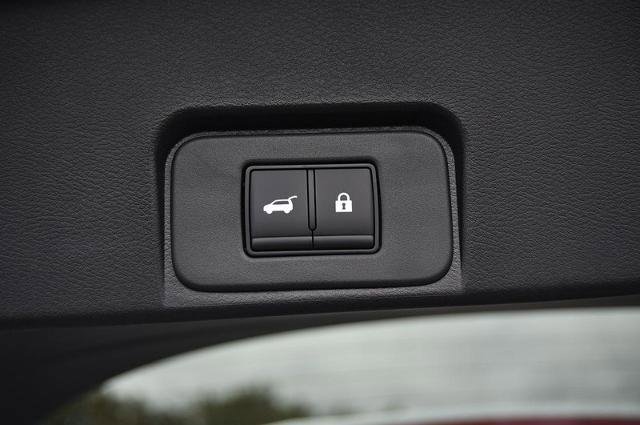 New 2026 Nissan Rogue SV image 25