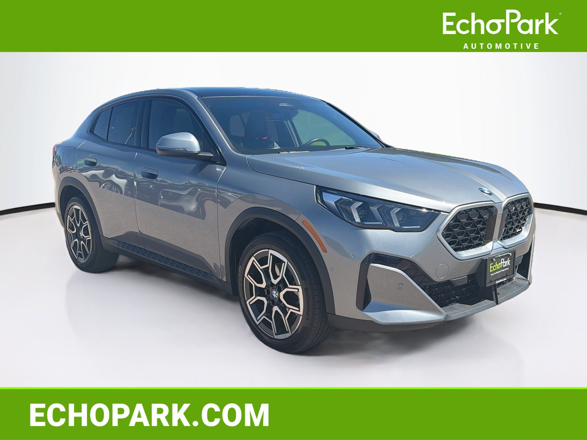 Used 2026 BMW X2 xDrive28i AWD/4WD image 1
